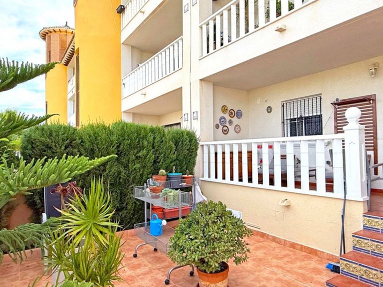 Apartment for Sale in Cabo Roig, Alicante 11