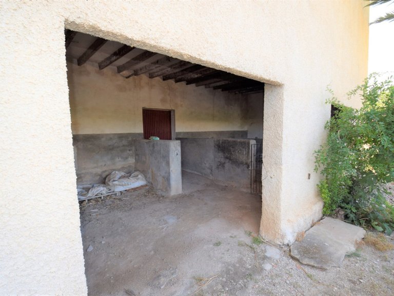 Villa for Sale in Catral, Alicante 2