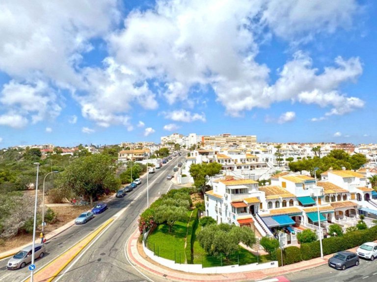 Apartment for Sale in La Mata, Alicante 10