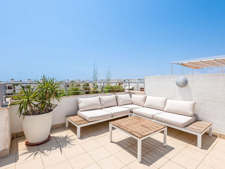 Apartment for Sale in Cabo Roig, Alicante 35