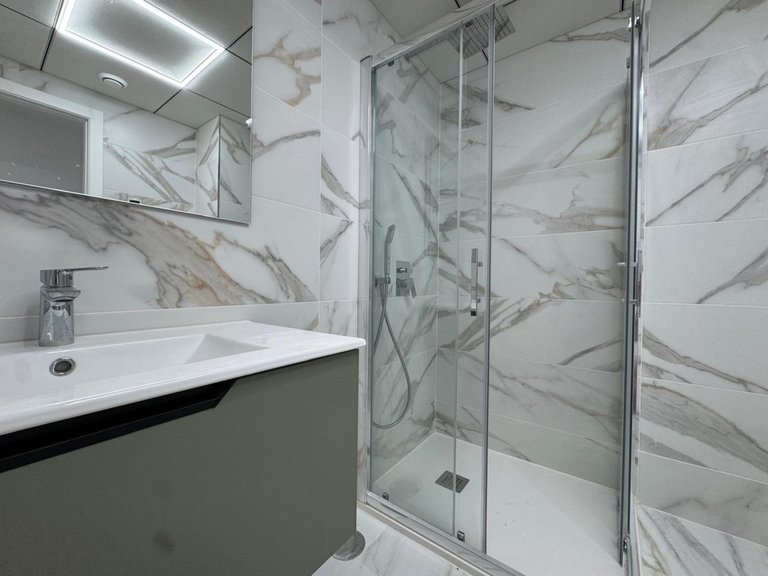 Apartment for Sale in Torrevieja, Alicante 23