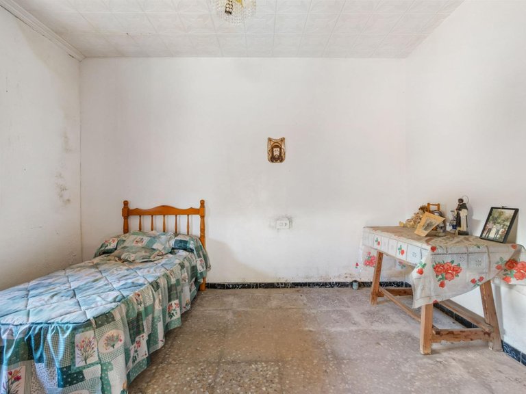 Villa for Sale in Orihuela, Alicante 12