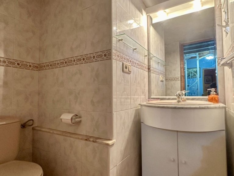 Villa for Sale in Los Altos, Alicante 18