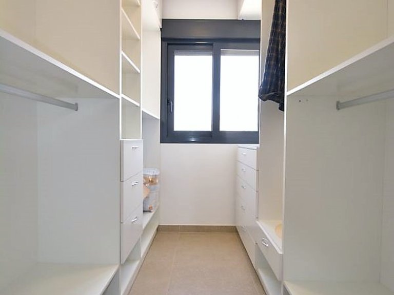 Villa for Sale in Guardamar Del Segura, Alicante 20