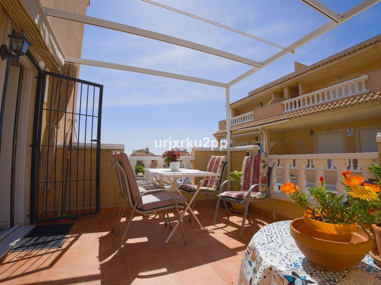 Villa for Sale in Torrevieja, Alicante 3