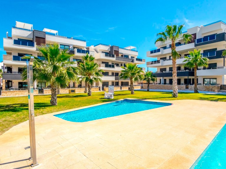Apartment for Sale in Los Altos, Alicante 28