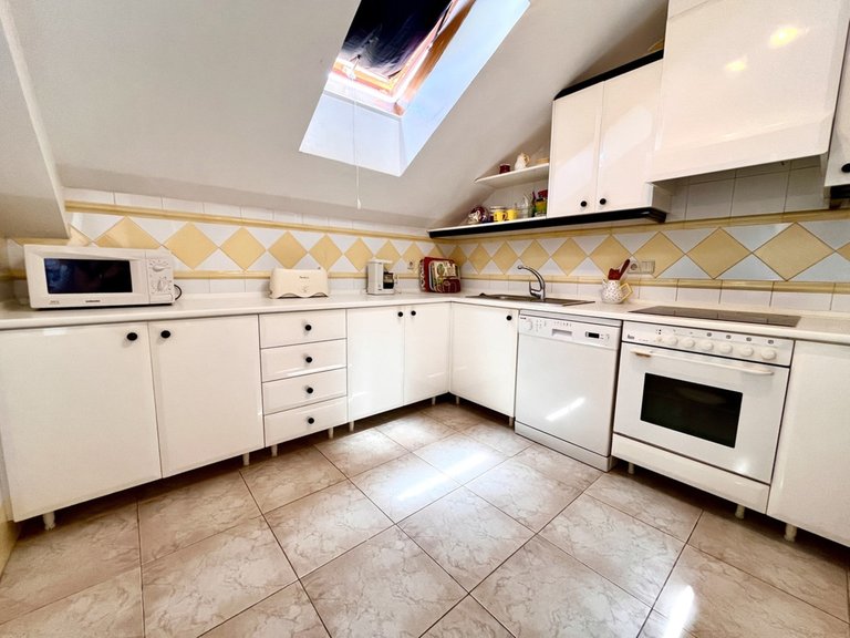 Apartment for Sale in Cabo Roig, Alicante 9