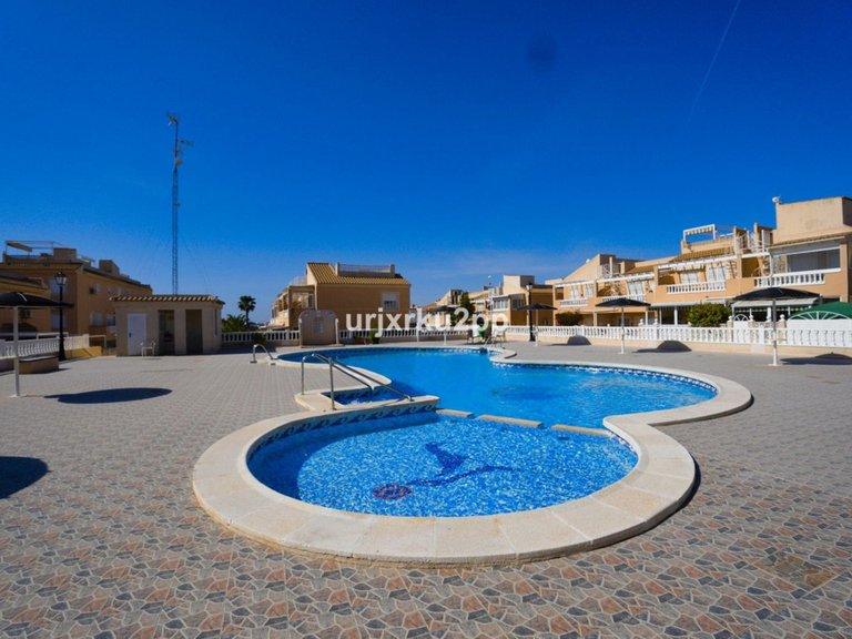 Villa for Sale in Torrevieja, Alicante 1