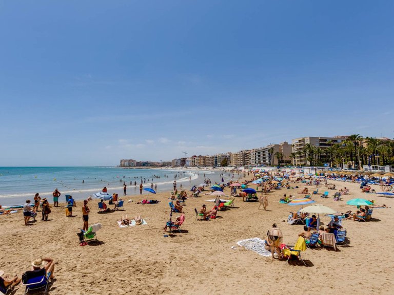 Apartment for Sale in Torrevieja, Alicante 12