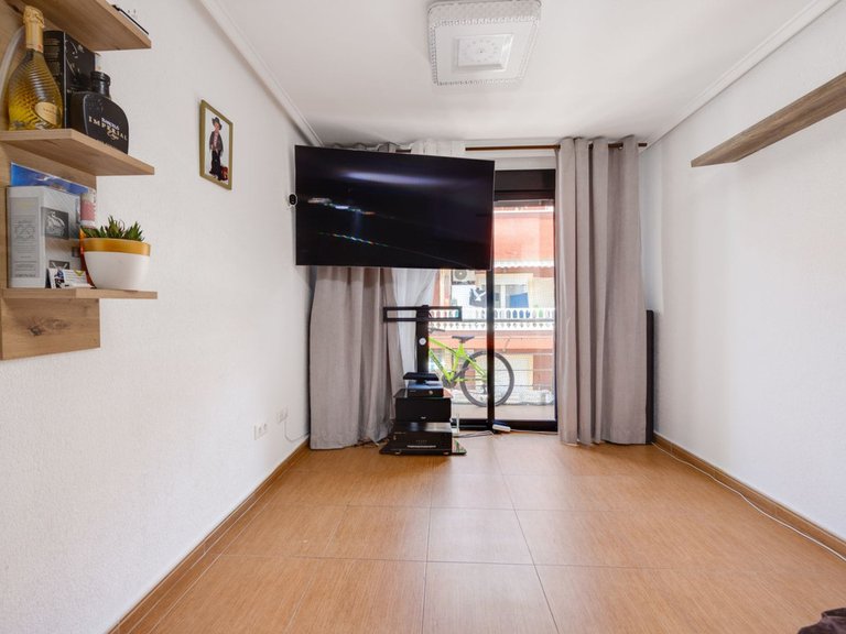 Apartment for Sale in Torrevieja, Alicante 40