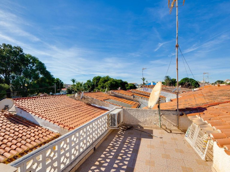 Villa for Sale in Torrevieja, Alicante 24