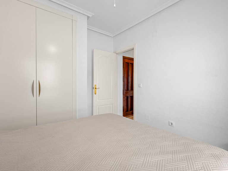 Apartment for Sale in Playa Flamenca, Alicante 23