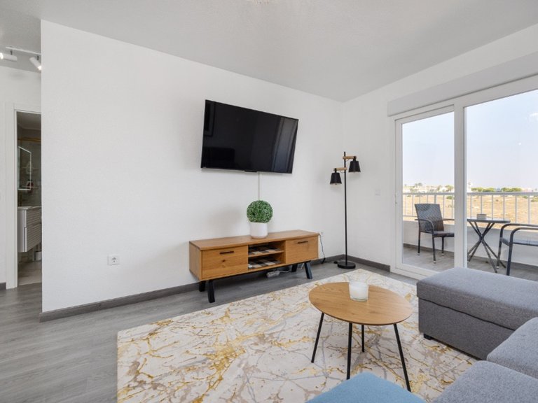 Apartment for Sale in Punta Prima, Alicante 24