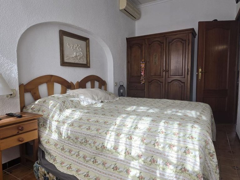 Villa for Sale in Torrevieja, Alicante 13