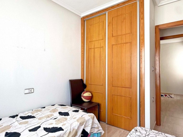 Apartment for Sale in Torrevieja, Alicante 12