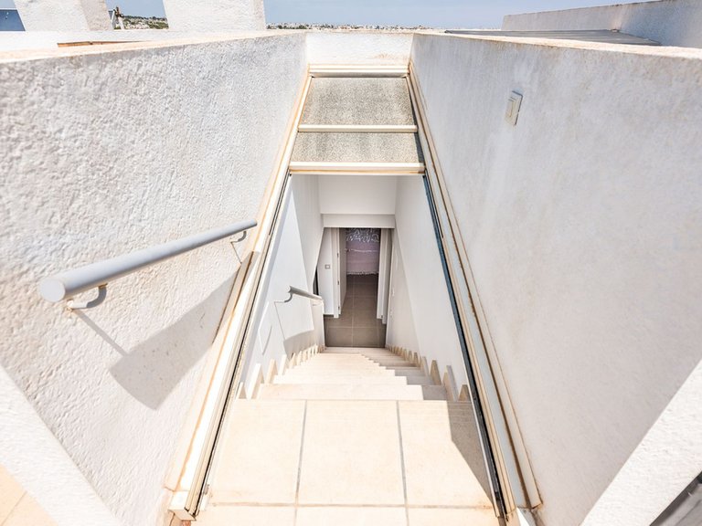 Apartment for Sale in Cabo Roig, Alicante 36