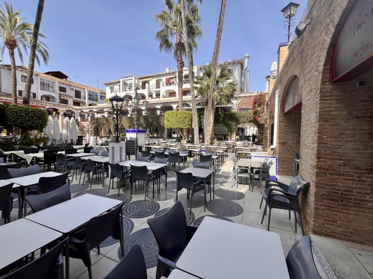 Apartment for Sale in Villamartin, Alicante 23