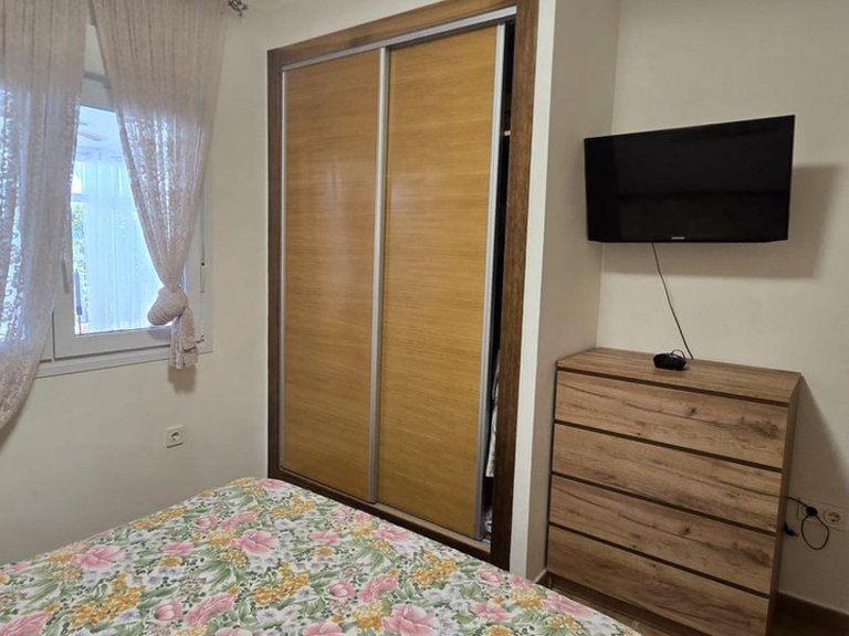 Apartment for Sale in Mil Palmeras, Alicante 10