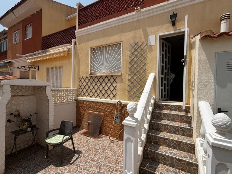 Villa for Sale in Dona Pepa, Alicante 24