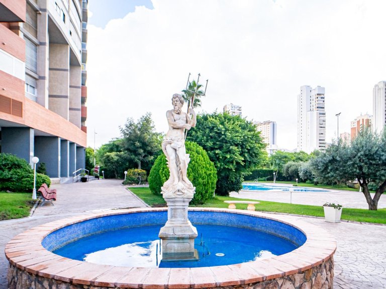 Apartment for Sale in Benidorm, Alicante 38