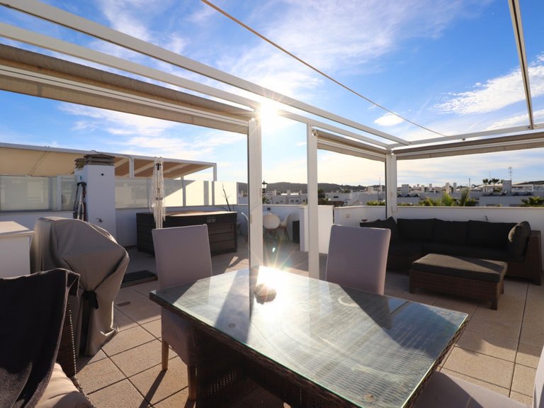 Apartment for Sale in Los Montesinos, Alicante 21