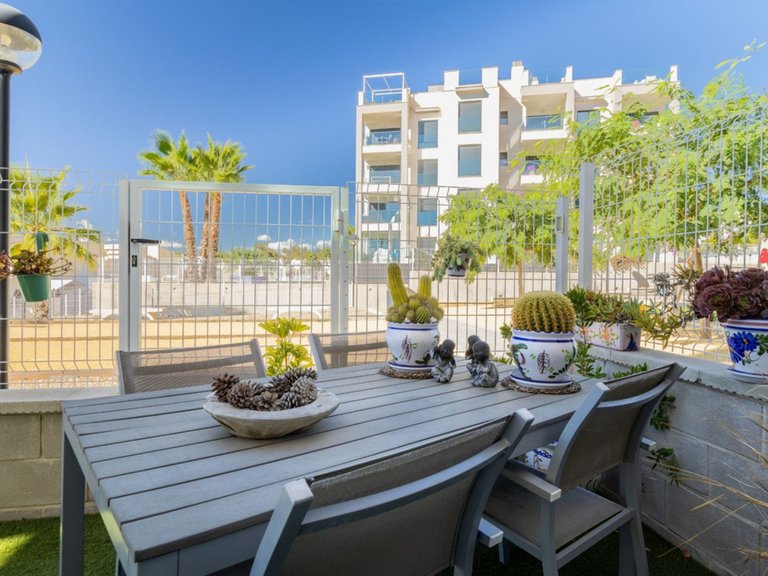 Apartment for Sale in Villamartin, Alicante 21