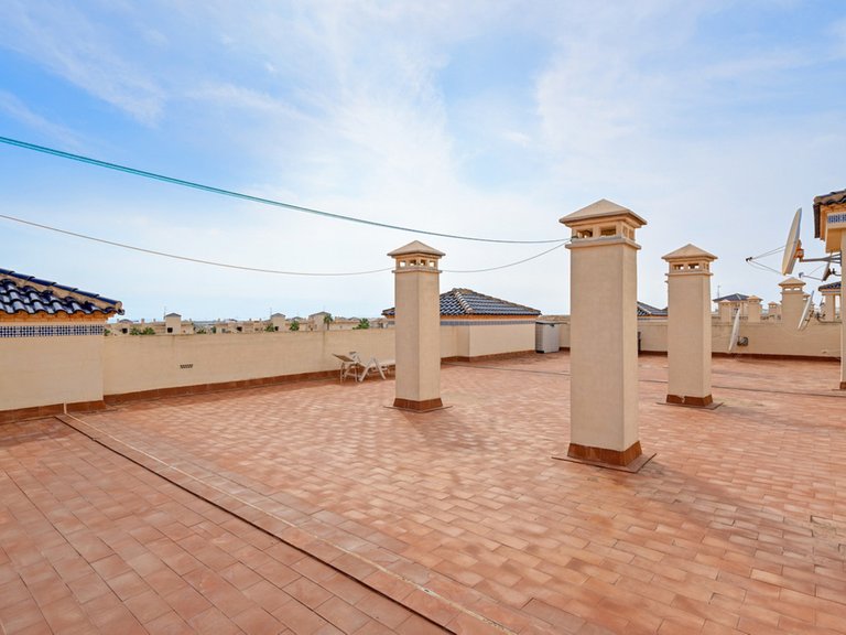 Apartment for Sale in Playa Flamenca, Alicante 28