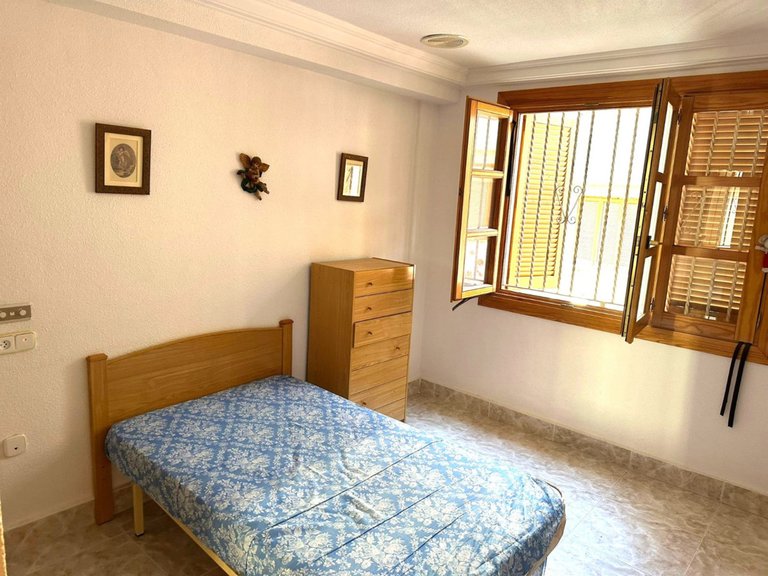 Villa for Sale in Guardamar Del Segura, Alicante 14