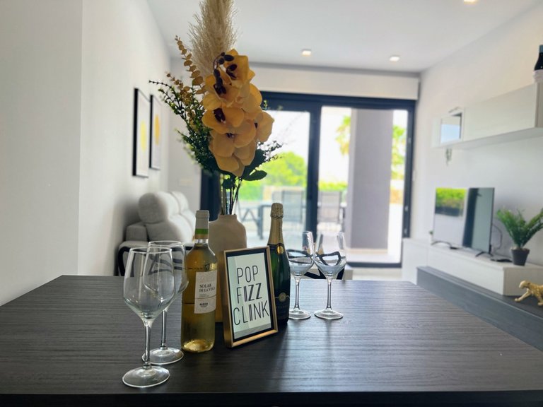 Apartment for Sale in Los Altos, Alicante 11