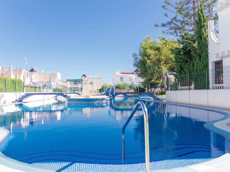 Villa for Sale in Torrevieja, Alicante 18