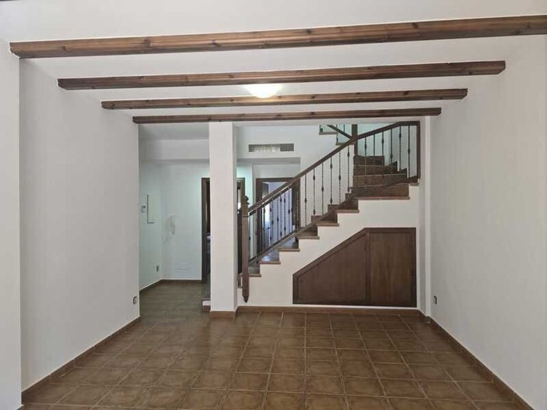 Villa for Sale in Algorfa, Alicante 3