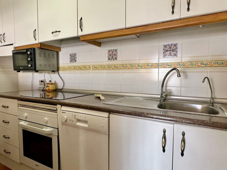 Villa for Sale in Los Altos, Alicante 26