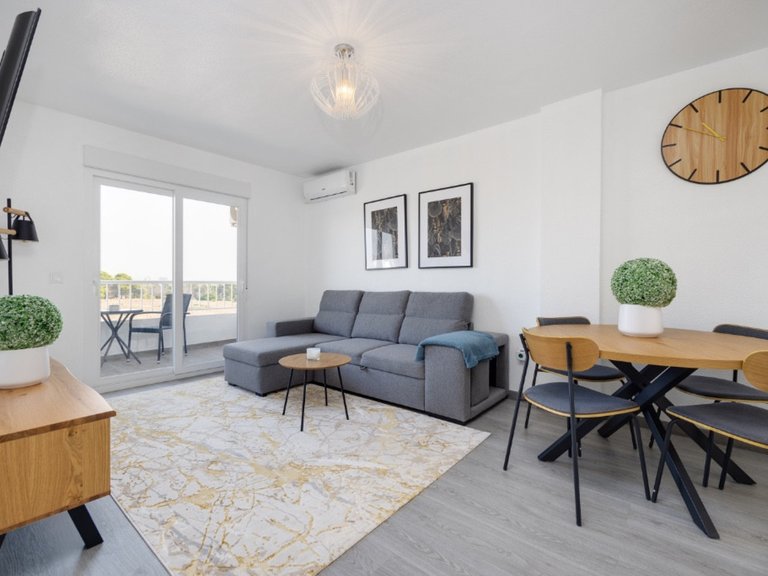 Apartment for Sale in Punta Prima, Alicante 26