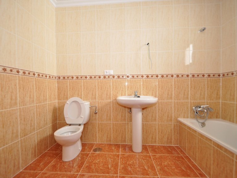 Villa for Sale in Pinoso, Alicante 9