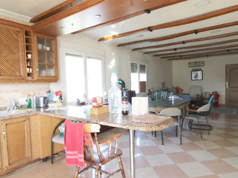 Villa for Sale in Aspe, Alicante 8