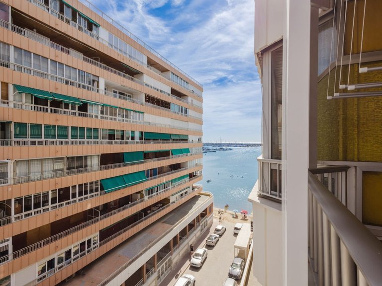 Apartment for Sale in Torrevieja, Alicante 1