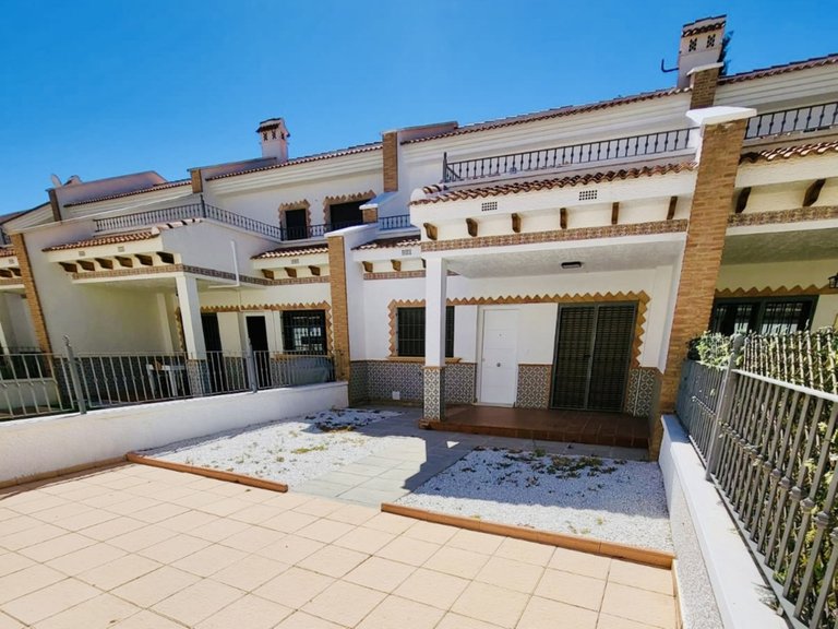 Villa for Sale in San Miguel De Salinas, Alicante 1