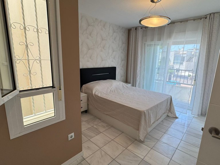 Villa for Sale in Torrevieja, Alicante 5