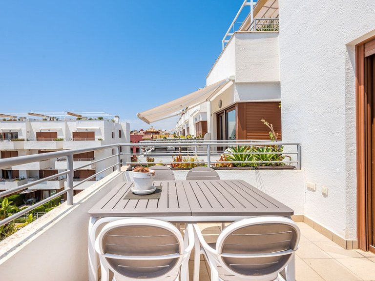 Apartment for Sale in Cabo Roig, Alicante 27