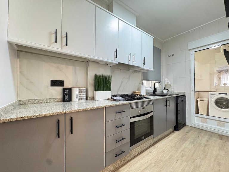 Apartment for Sale in Torrevieja, Alicante 16