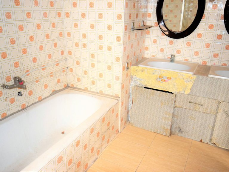 Apartment for Sale in Guardamar Del Segura, Alicante 16