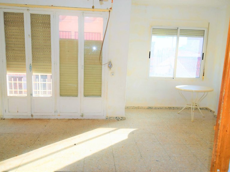 Apartment for Sale in Guardamar Del Segura, Alicante 2