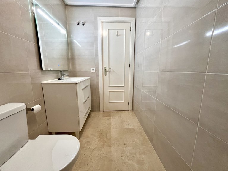 Apartment for Sale in Dehesa De Campoamor, Alicante 19