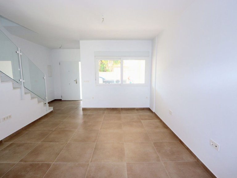 Villa for Sale in Pilar De La Horadada, Alicante 7