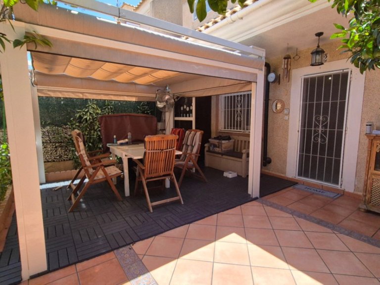 Villa for Sale in Torrevieja, Alicante 1