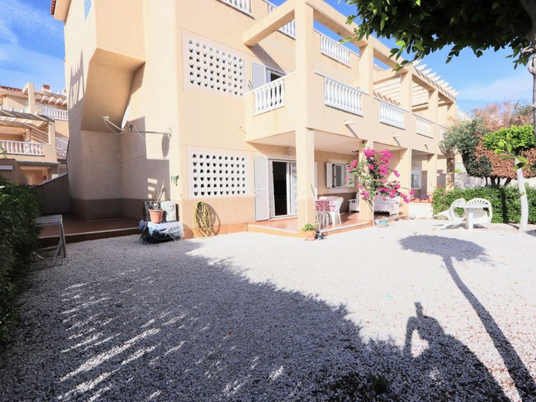 Apartment for Sale in Playa Flamenca, Alicante 28