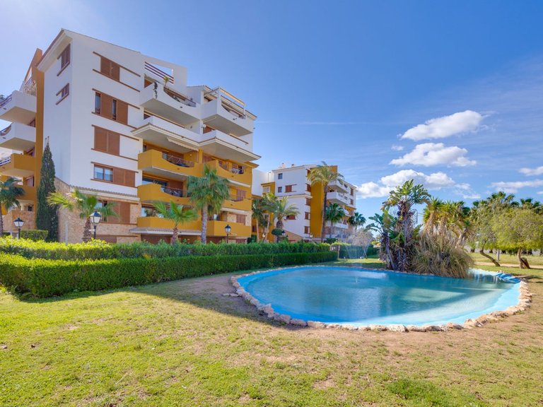 Apartment for Sale in Punta Prima, Alicante 23