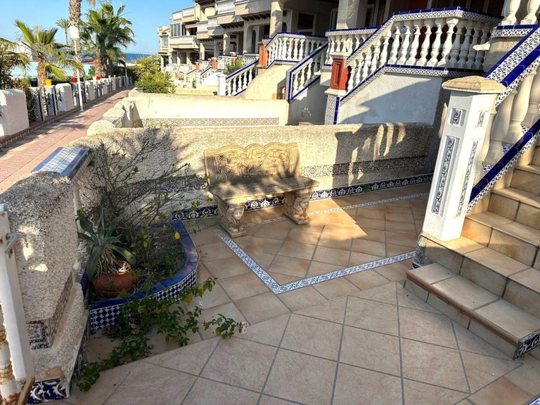 Villa for Sale in Guardamar Del Segura, Alicante 2