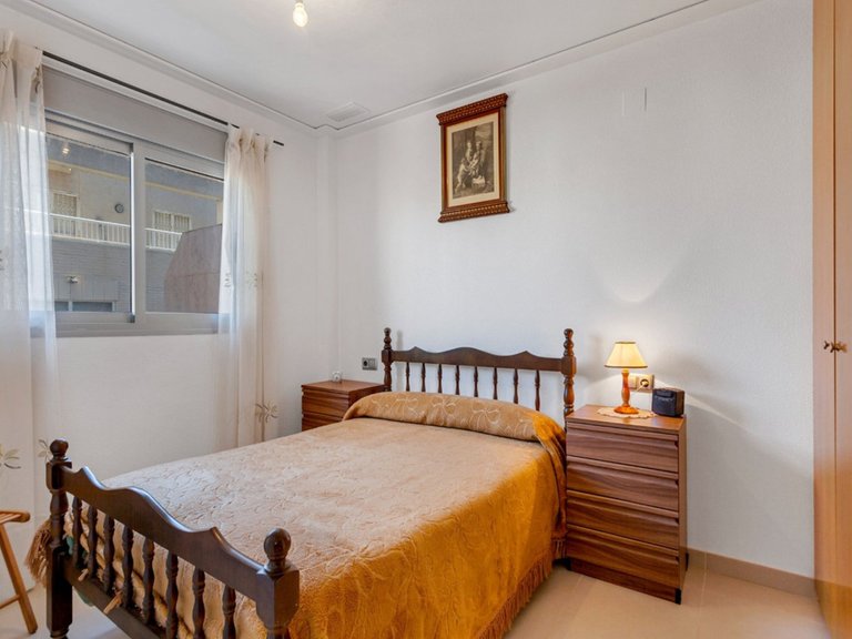 Apartment for Sale in Torrevieja, Alicante 16