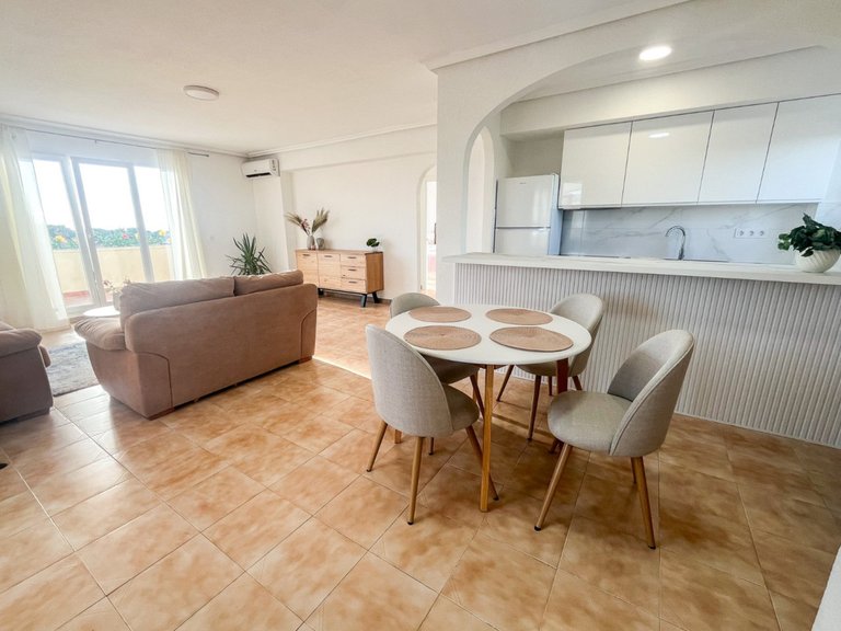 Apartment for Sale in Punta Prima, Alicante 6